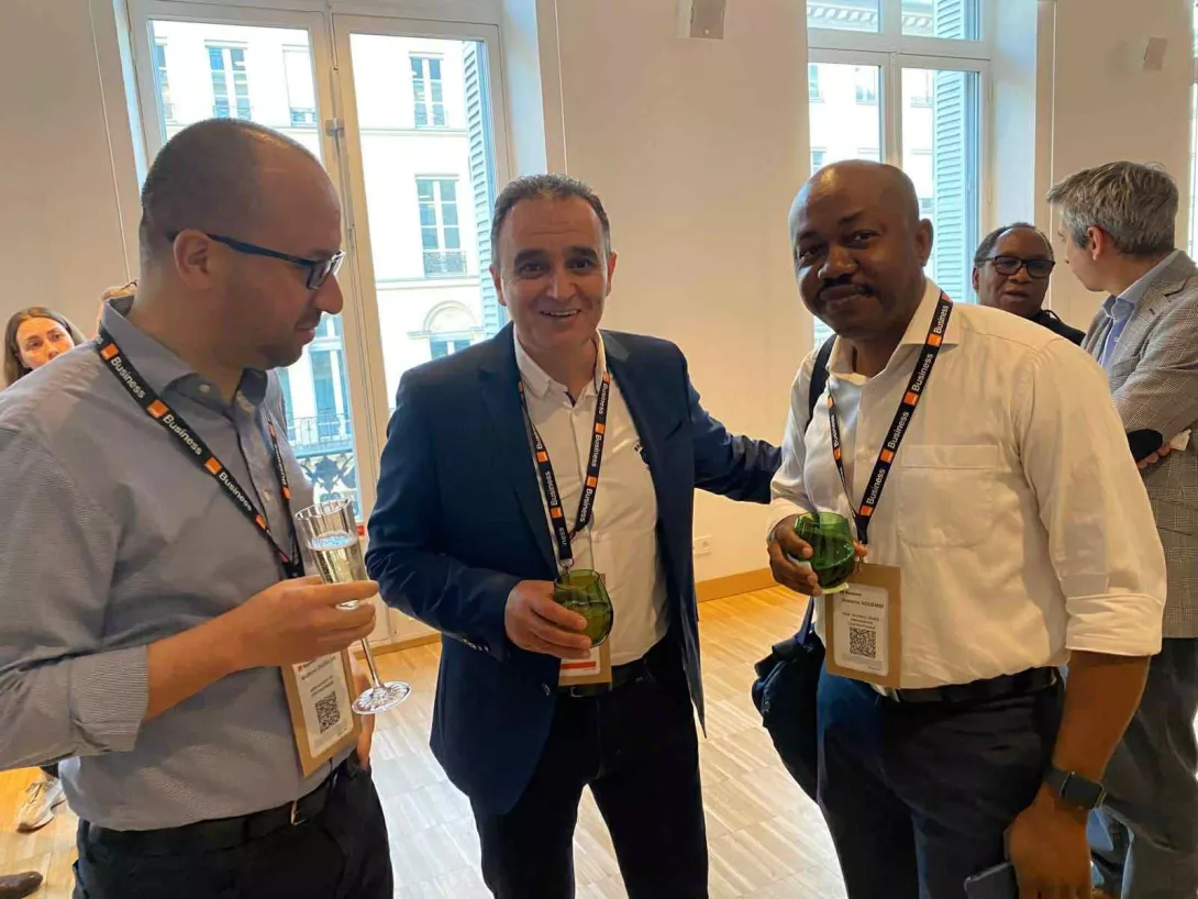 Quand l’industrie 4.0 rencontre le digital par de Orange Business France